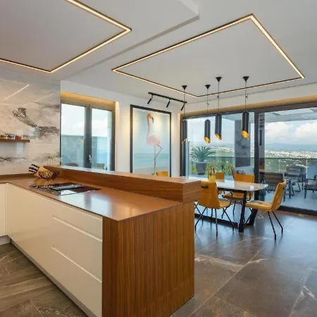 Villa Platinum *